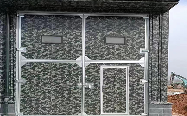 西乡工业平开门