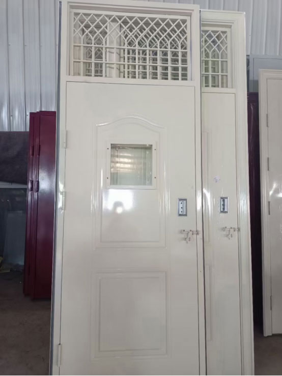 西乡学校教室门 西乡学校教室门