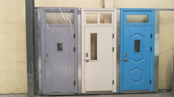 西乡学校教室门